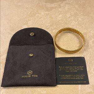 Julie Vos Gold Fern Textured Bangle